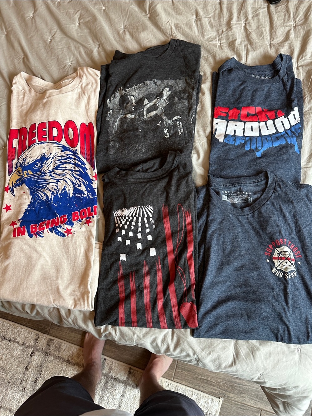 Grunt Style size 2XL Mixed Graphic T-Shirt Lot .Patriotic & Band Tees (lot of 5)